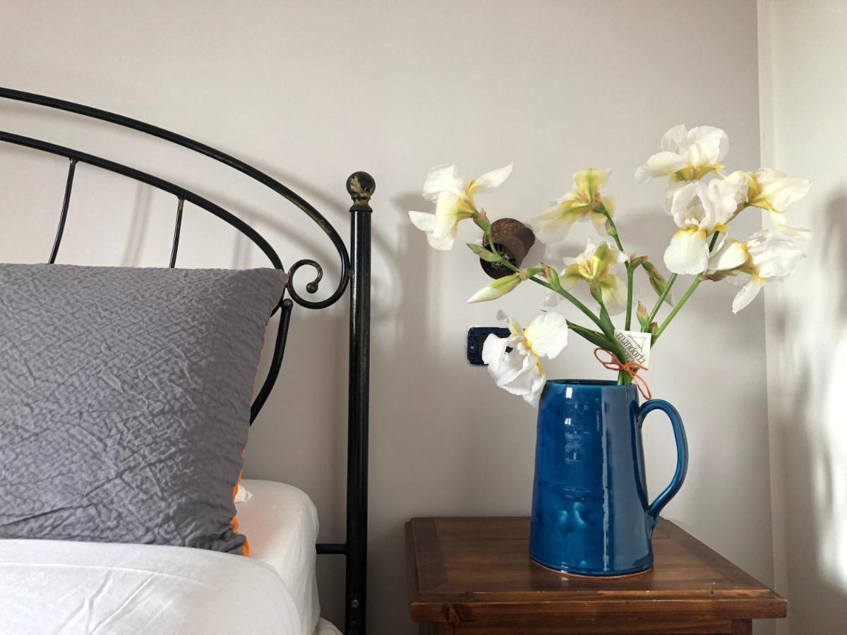 B&B Mandorla Amara 지오이아델콜레 외부 사진