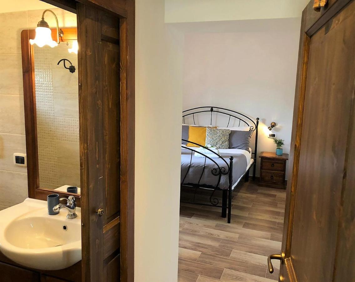 B&B Mandorla Amara 지오이아델콜레 외부 사진